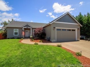 305 Oak St, Amity, OR 97101