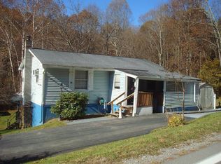 744 Sago Rd, Buckhannon, WV 26201