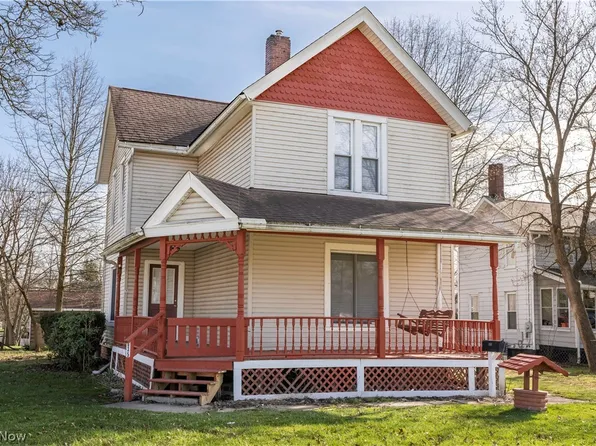 635 Mill Rd, Ravenna, OH 44266