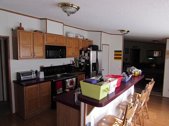 4th image of 139 Lincoln Dr