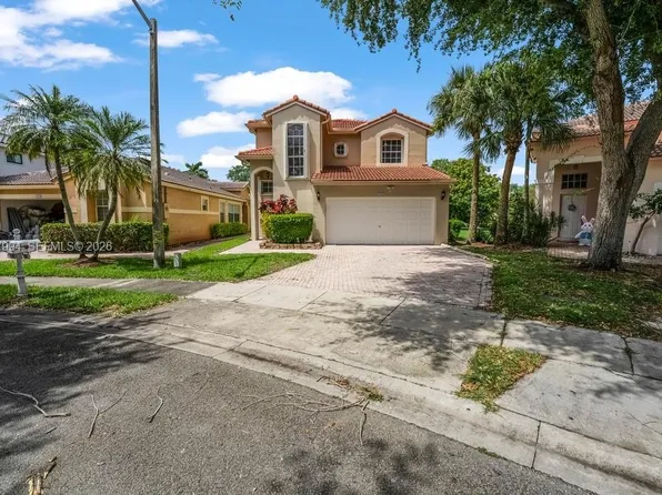 1282 NW 171st Ter, Pembroke Pines, FL 33028