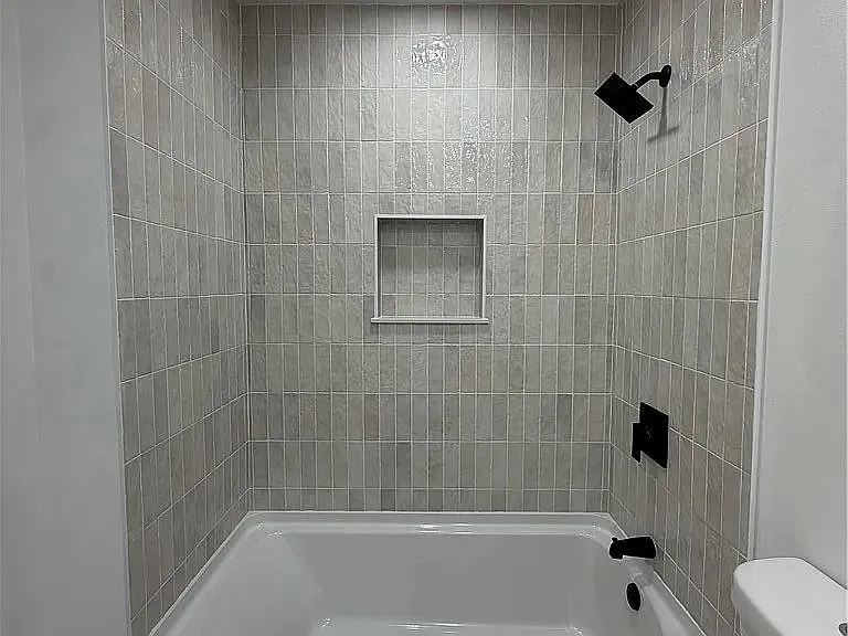 755 Huston Dr — Photo 40