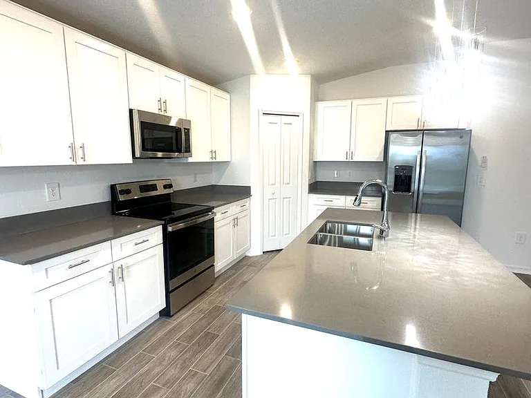 2262 Pigeon Plum Dr — Photo 4