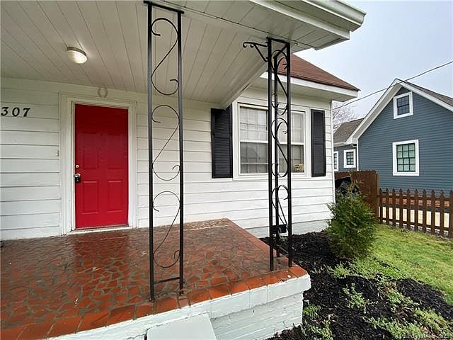 1st image of 307 S Liberty St