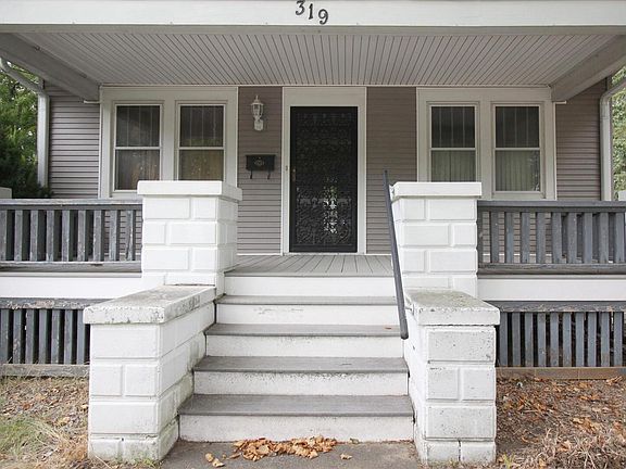 3rd image of 319 26th Avenue Ct