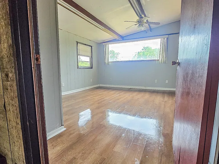 149 SW Balboa Pl — Photo 8