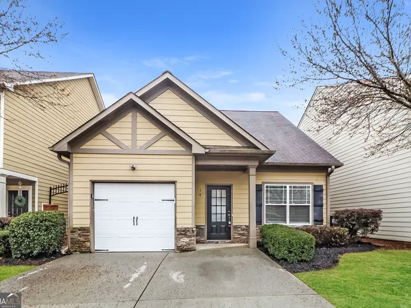 14 Greenfield Dr, Dawsonville, GA 30534