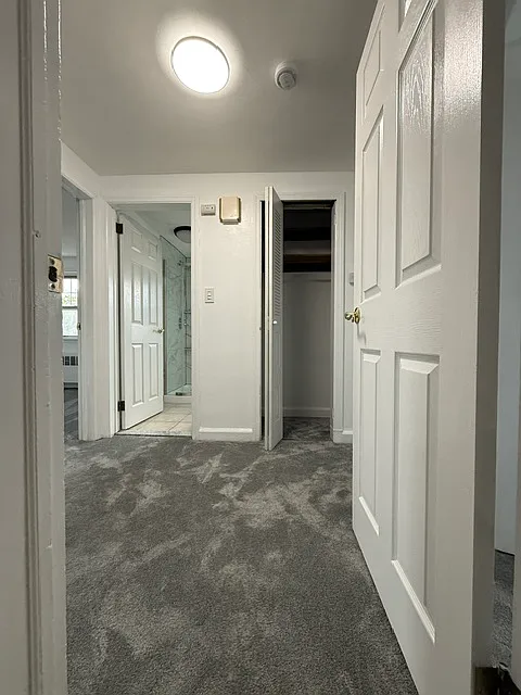 Entryway - 11 Meacham St #2
