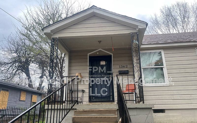 1st image of 1362 E Trigg Ave