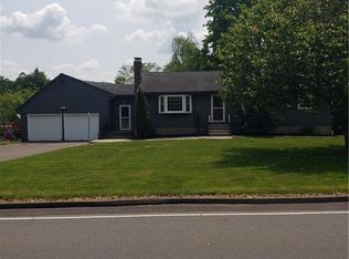 1552 Orchard Rd, Berlin, CT 06037