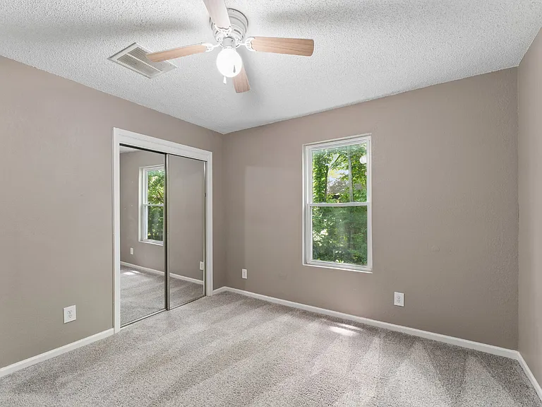 11106 Applewood Dr — Photo 24