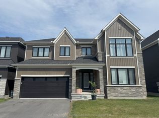 757 Eminence St, Ottawa, ON K2J 6S3