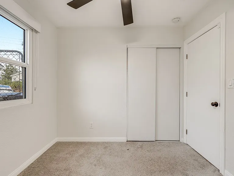9483 Pennywood Rd — Photo 19