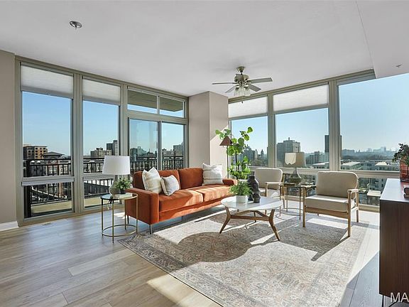 4th image of 4909 Laclede Ave APT 1104