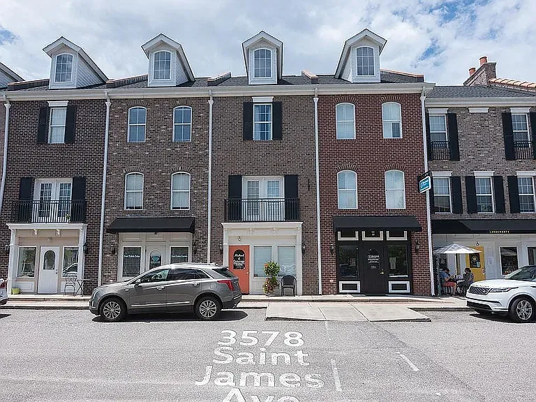 3578 Saint James Ave
