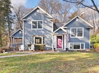 13 Huested Ln, West Nyack, NY 10994