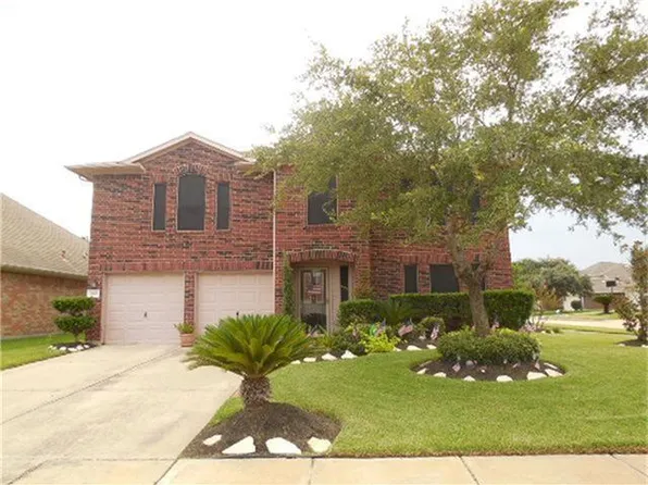 1402 Hunter Ridge Ct, Fresno, TX 77545