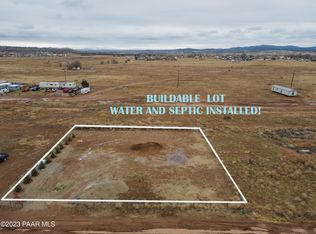 197 W Baja Rd, Paulden, AZ 86334