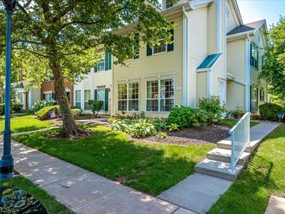 15 Hudson Ct, Franklin Park, NJ, 08823