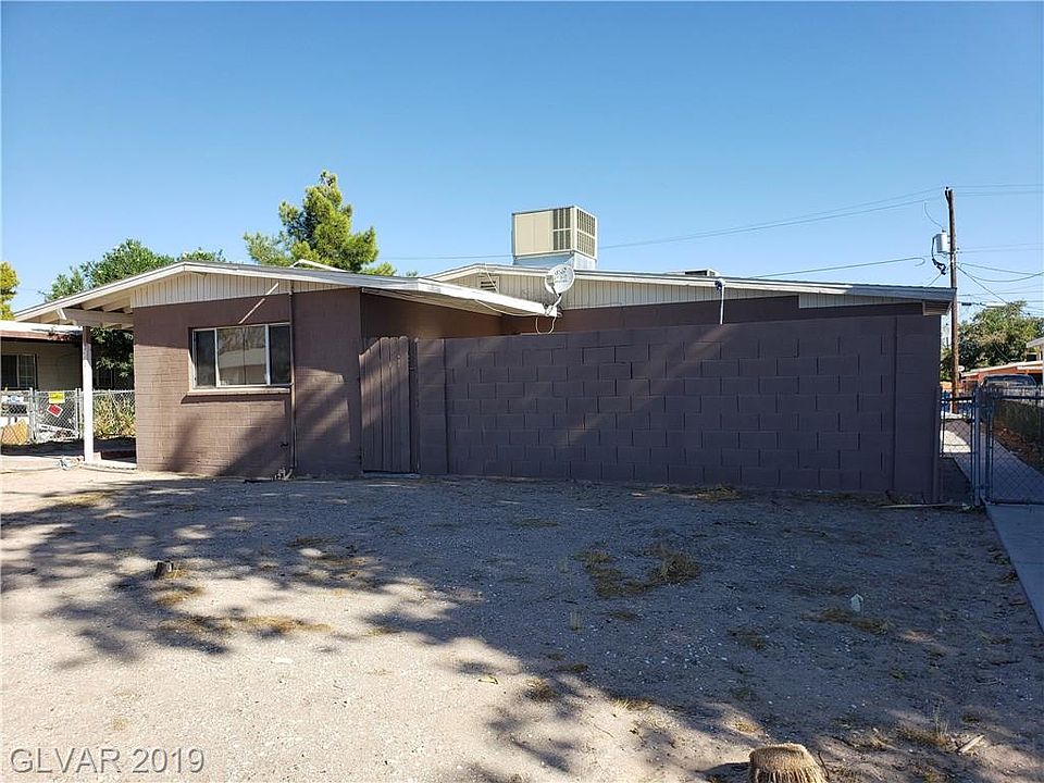 1st image of 2121 Peyton Dr