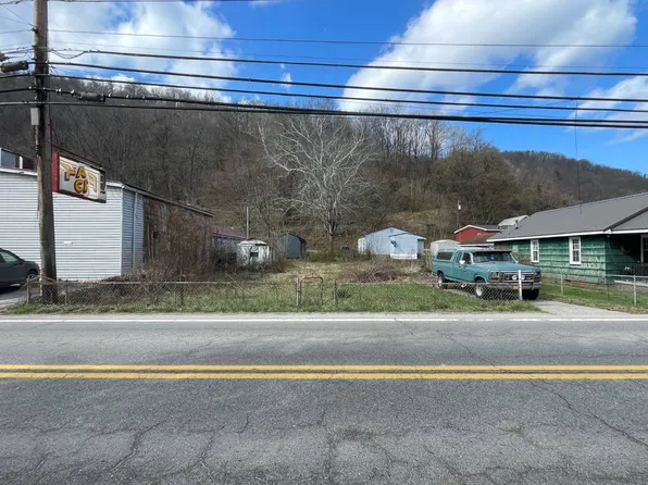 371 Campbells Creek Dr, Charleston, WV 25306