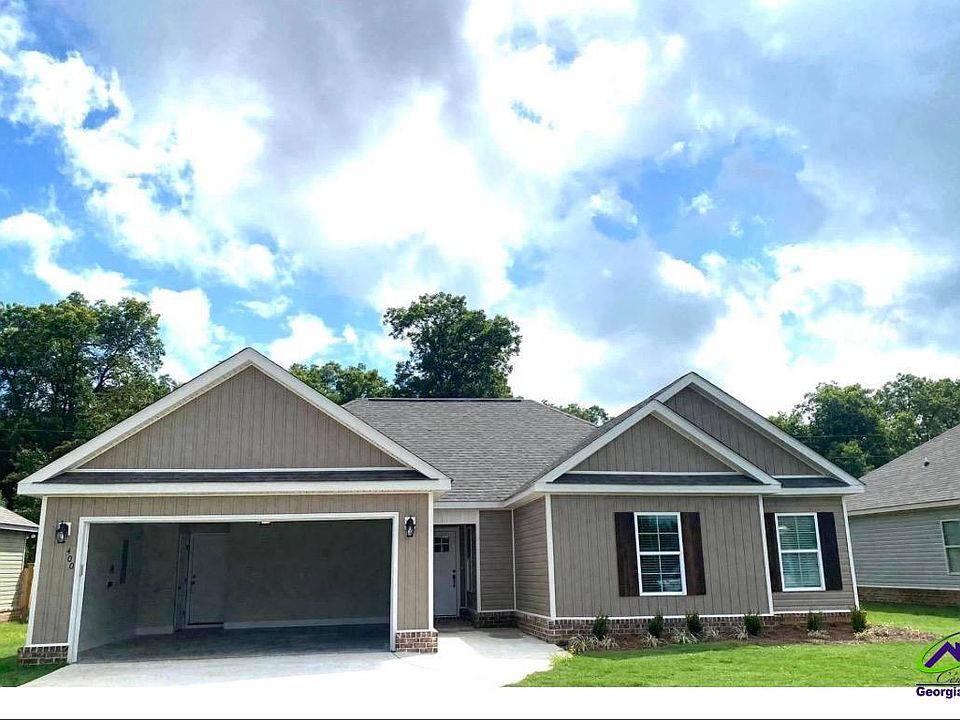 1st image of 400 Avington Chase