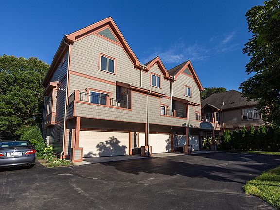 2nd image of 2226 E Edgewood Ave #2226