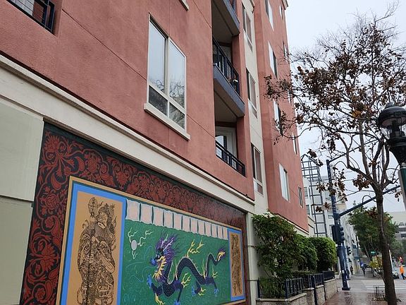 2nd image of 235 Market St Unit 406