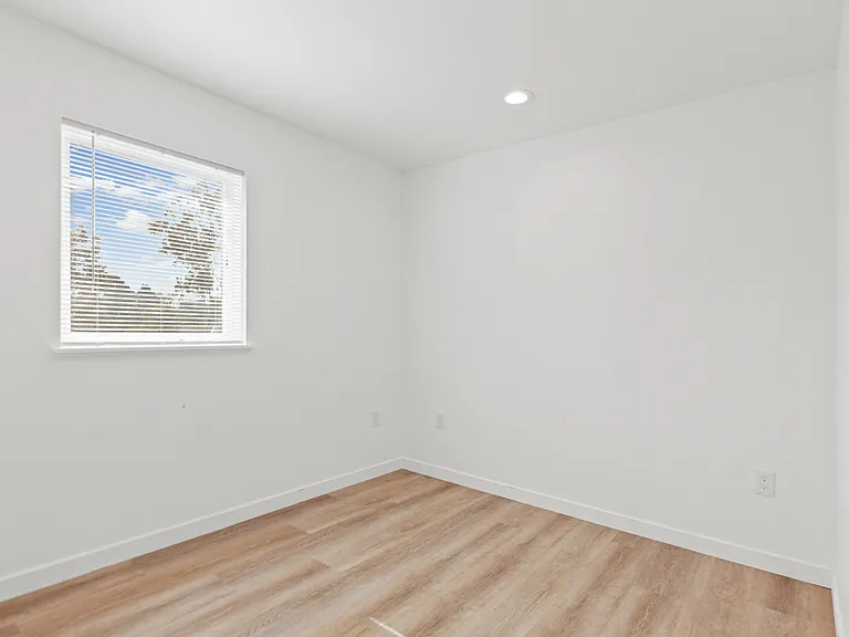 446 Luneta Dr #A — Photo 21