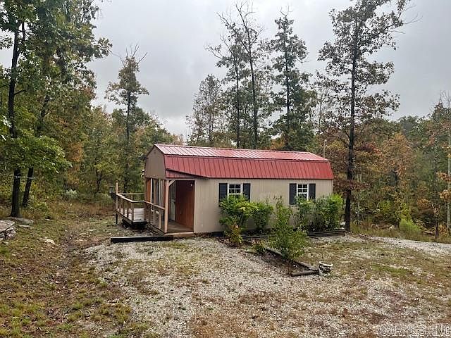 1st image of 185 Petters Rd