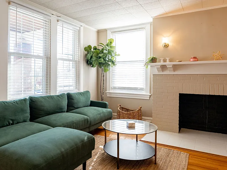 313 Frederick St — Photo 36