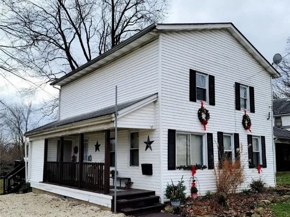 227 W Harris Ave, Ravenna, OH 44266