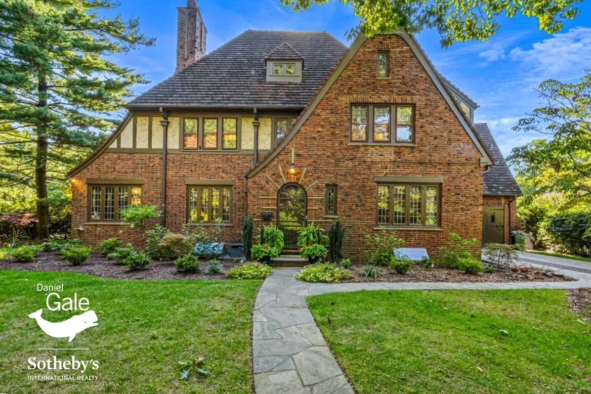 255 Greenway North In Forest Hills Queens StreetEasy