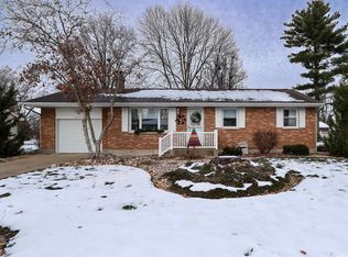 1603 Gary Grv, Quincy, IL 62305