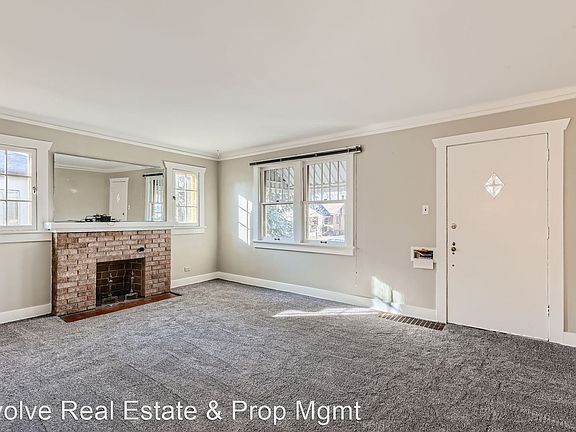 2nd image of 1234 S Josephine St