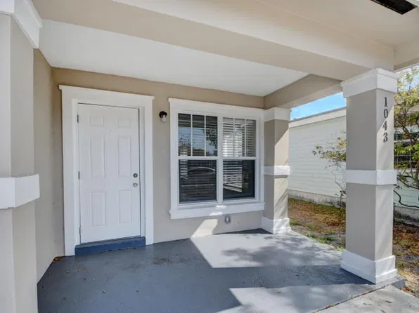 1043 22nd St, West Palm Beach, FL 33407