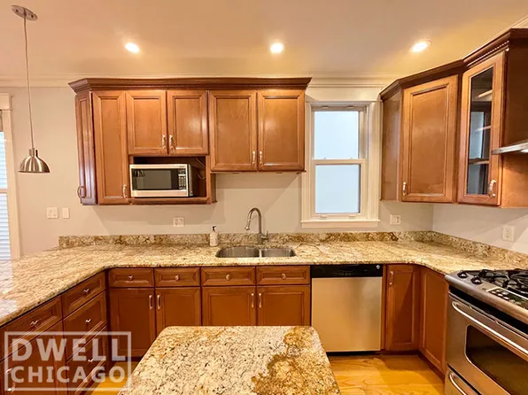 3448 N Damen Ave #1, Chicago, IL 60618