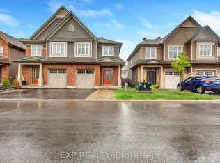 635 Moorpark Ave, Ottawa, ON K2M 0H8