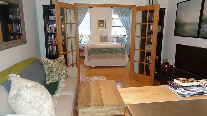 Rented by Blana LLC | media 8