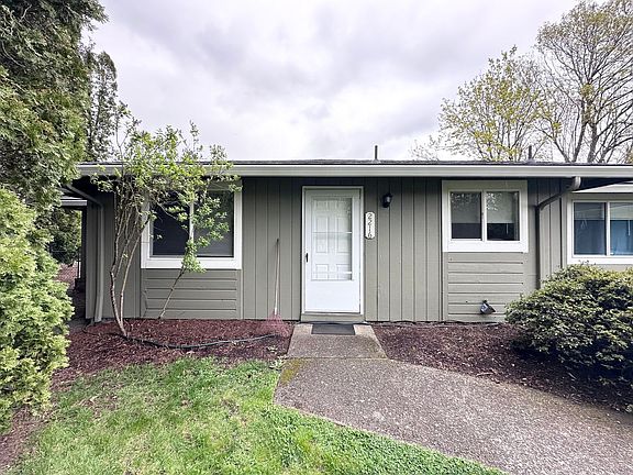2nd image of 2216 SW Indian John Ave #0