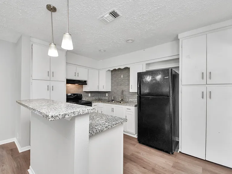 3603 Crosby Cedar Bayou Rd — Photo 11