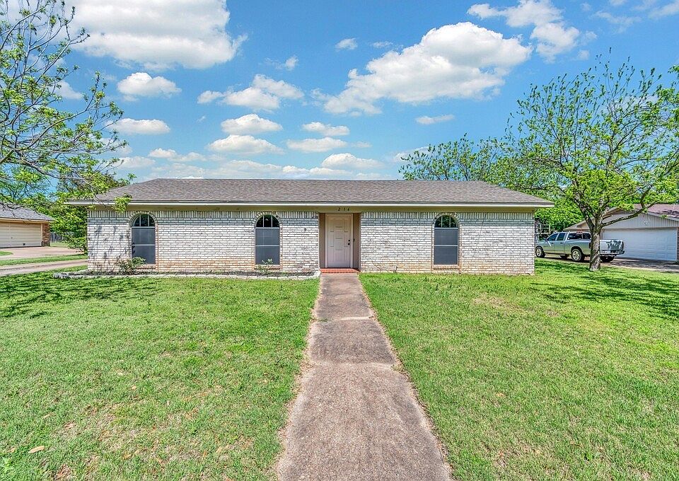 1st image of 216 Texas Ave