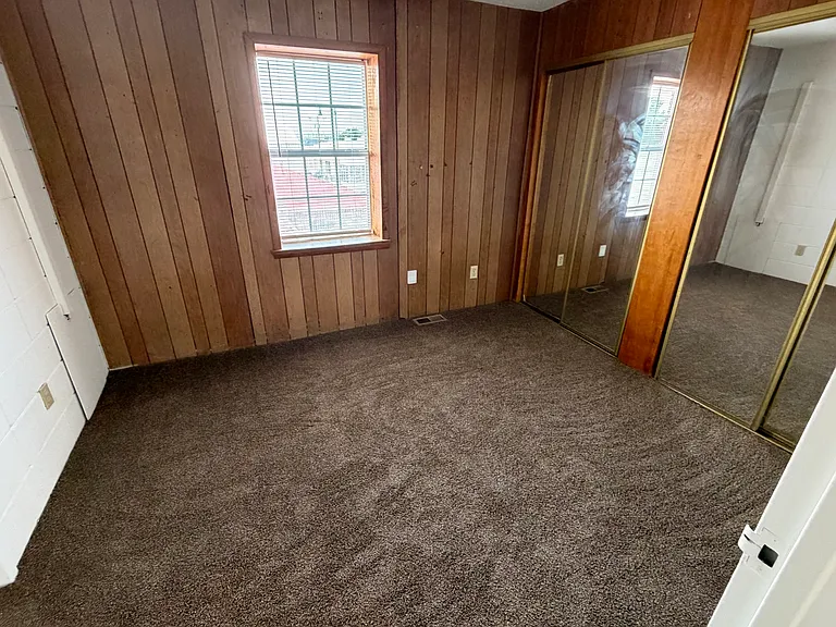 206 N Washington Ave E #5 — Photo 3