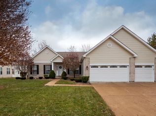 3528 Sutton Dr, Saint Charles, MO 63301