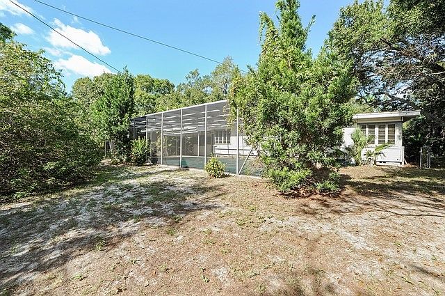 1st image of 876 Patterson Dr