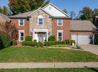 6707 Crossmoor Ln, Graymoor Devondale, KY 40222