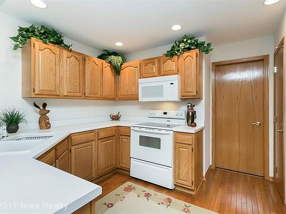 5th image of 6508 Barton Ct