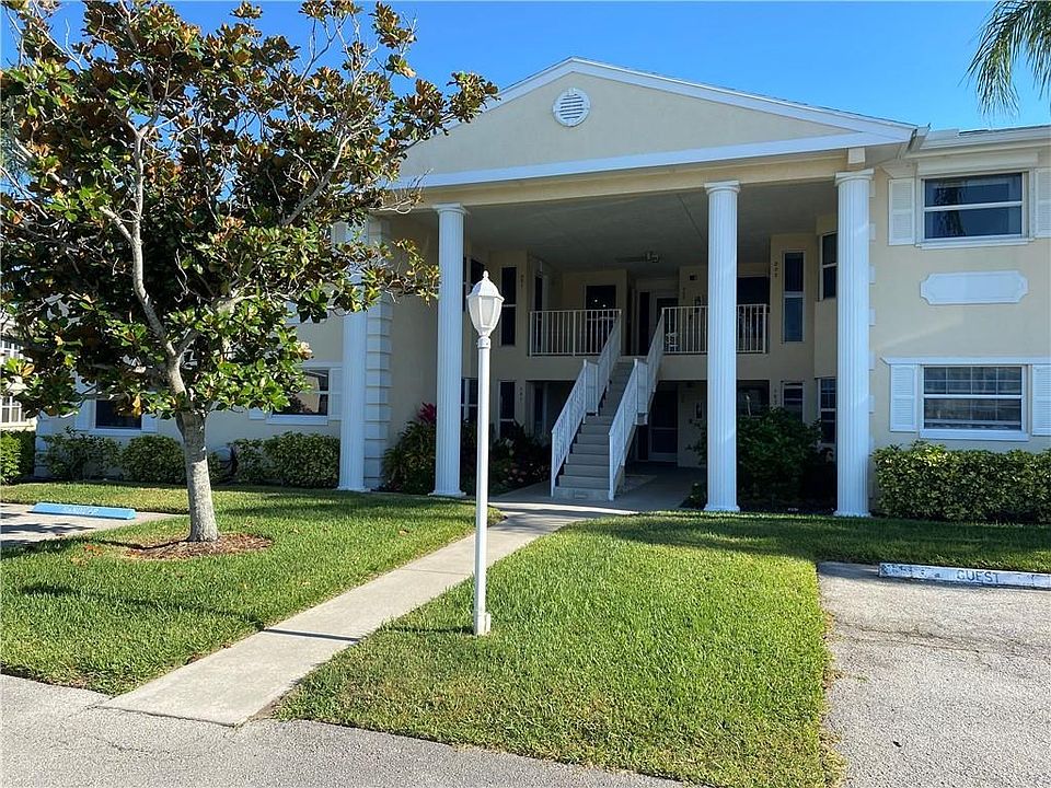 1st image of 670 E Lake Jasmine Cir APT 202