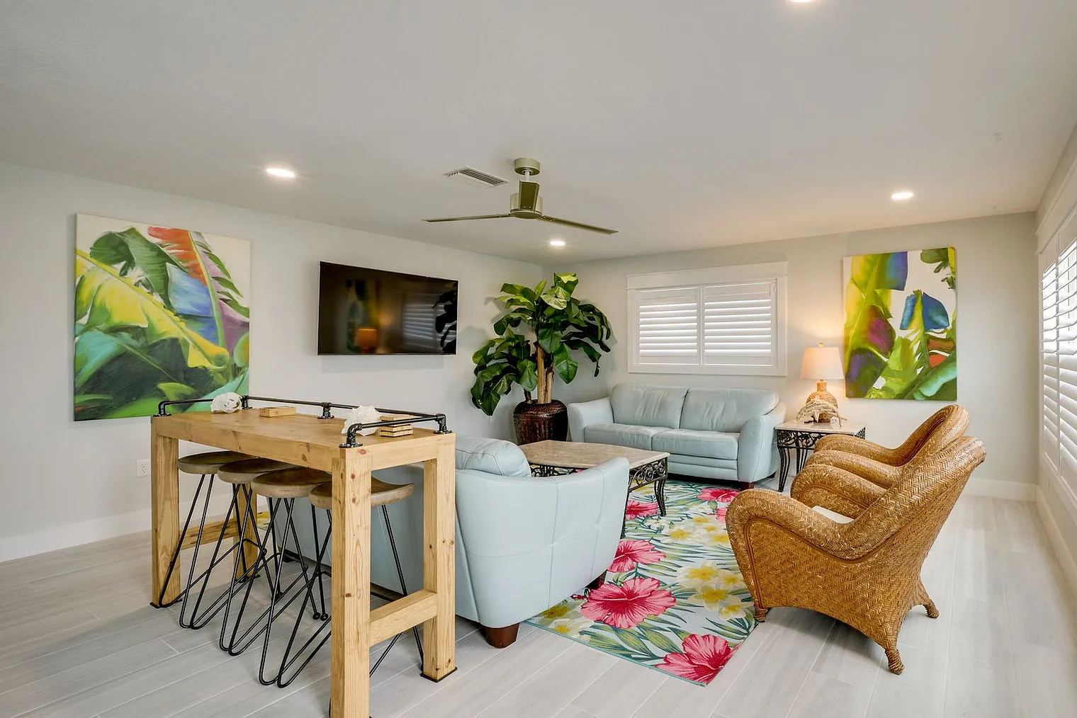 2 bed, 2.0 bath, 1399 sqft, $7,053 — Photo 3