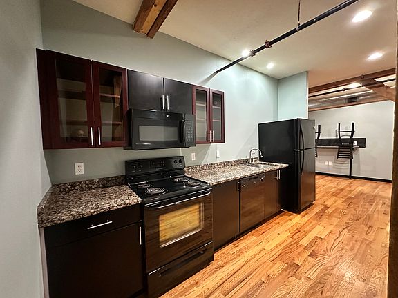 3rd image of 317 S Elm St APT 420